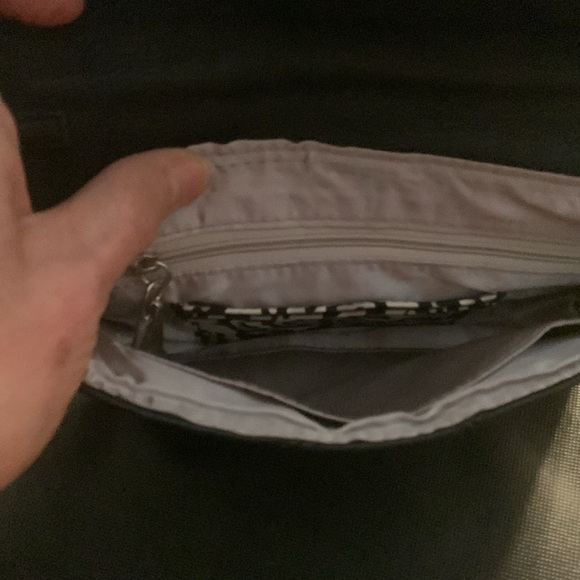 Grace Adele purse, clutch and scarf, cross body strap and dust bag - Picture 10 of 12